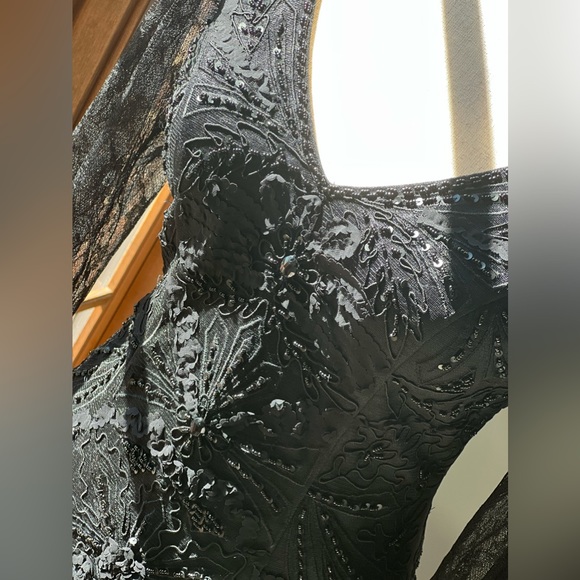 NWT Sue Wong 6 V-Neck Knee-Length Lace & Beaded Dress - Picture 4 of 13